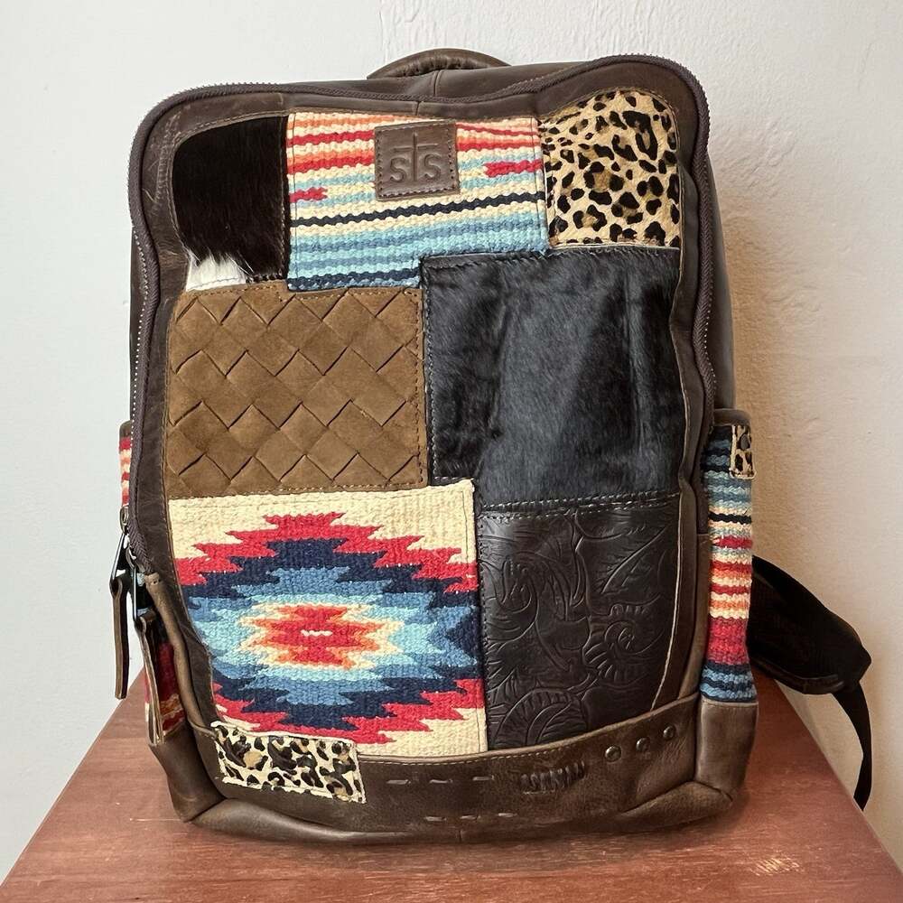 STS Ranchwear Chaynee Mountain backpack Carroll Womenโs Western Cowboy Cowgirl